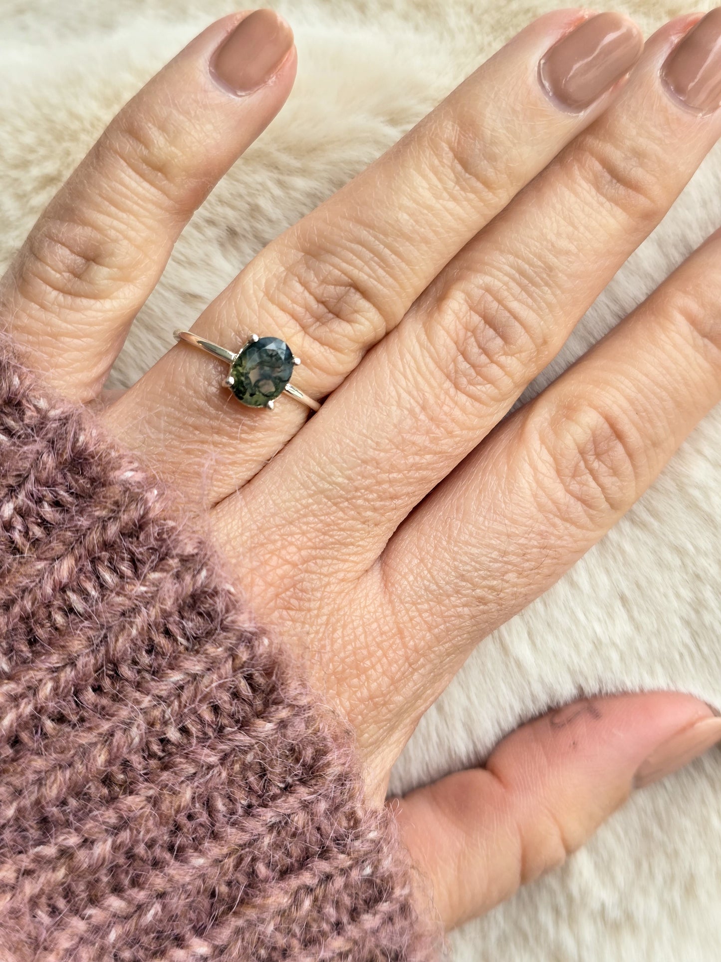 Anillo con Agata Musgosa corte Oval en oro 10k