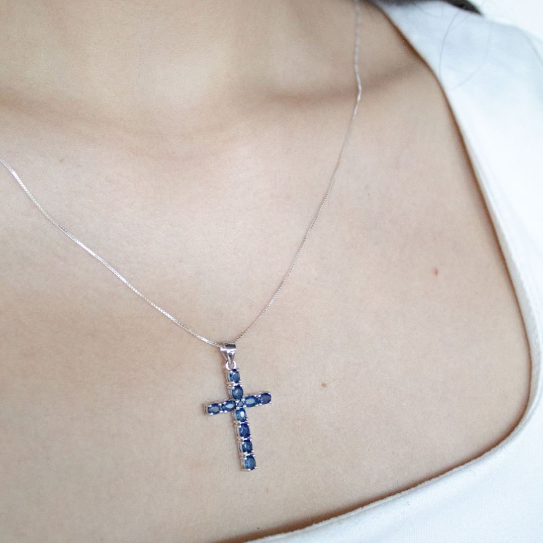 Cruces en Plata .925 con Zafiros, Esmeraldas o Rubies